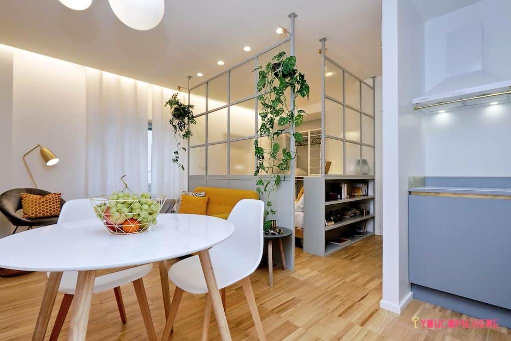 רומא Ych-Renovated And Design Flat Close To The Center מראה חיצוני תמונה