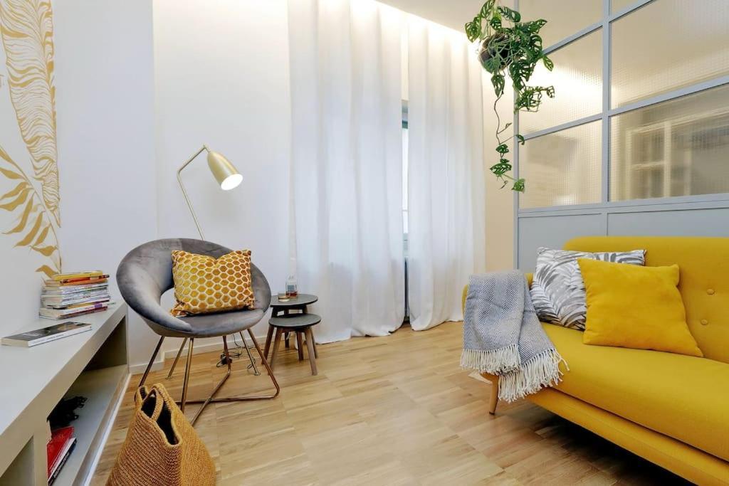 רומא Ych-Renovated And Design Flat Close To The Center מראה חיצוני תמונה